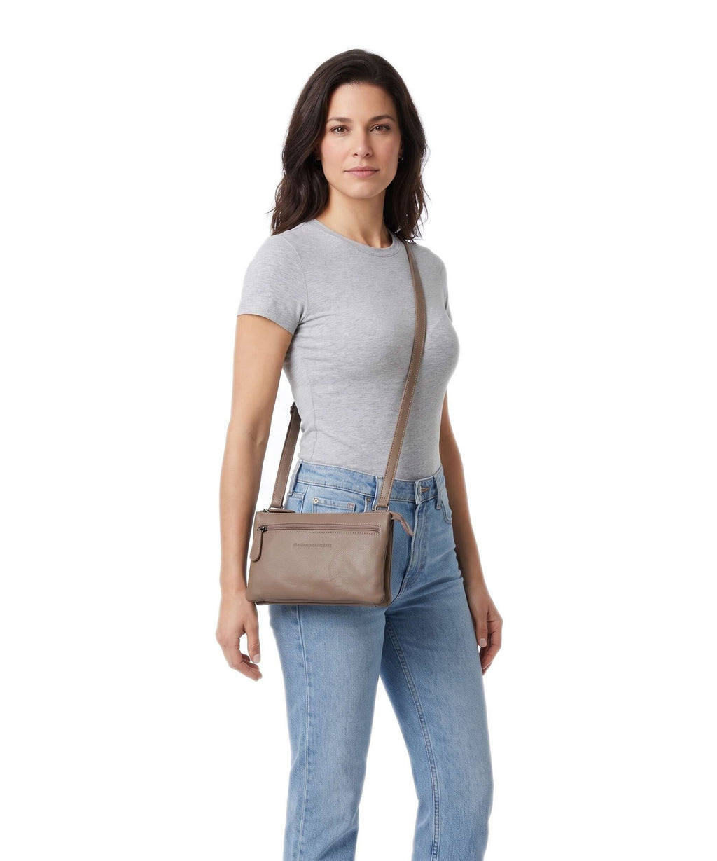 The Chesterfield Brand Serene Brisa Crossbody bag taupe