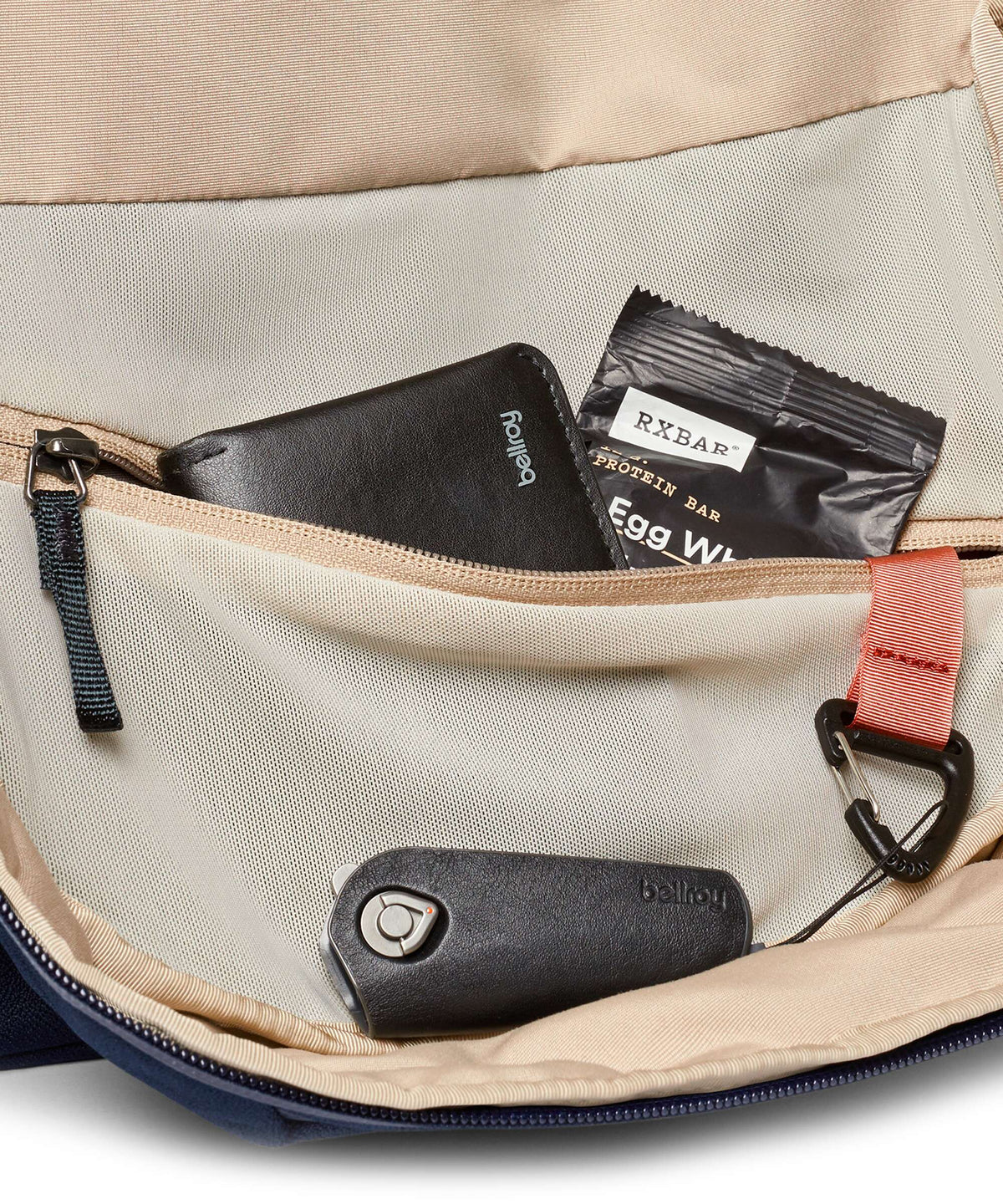 Bellroy Via 20 Backpack navy