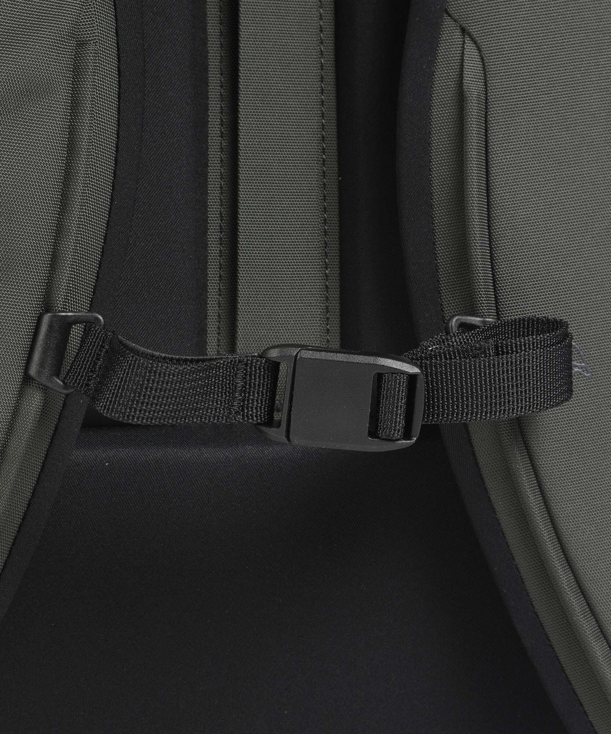 Bellroy Transit 26 Work Backpack olive